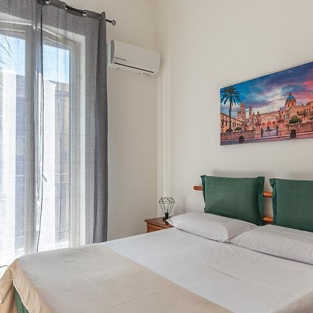I Mori-Holiday Apartment Palermo Dış mekan fotoğraf